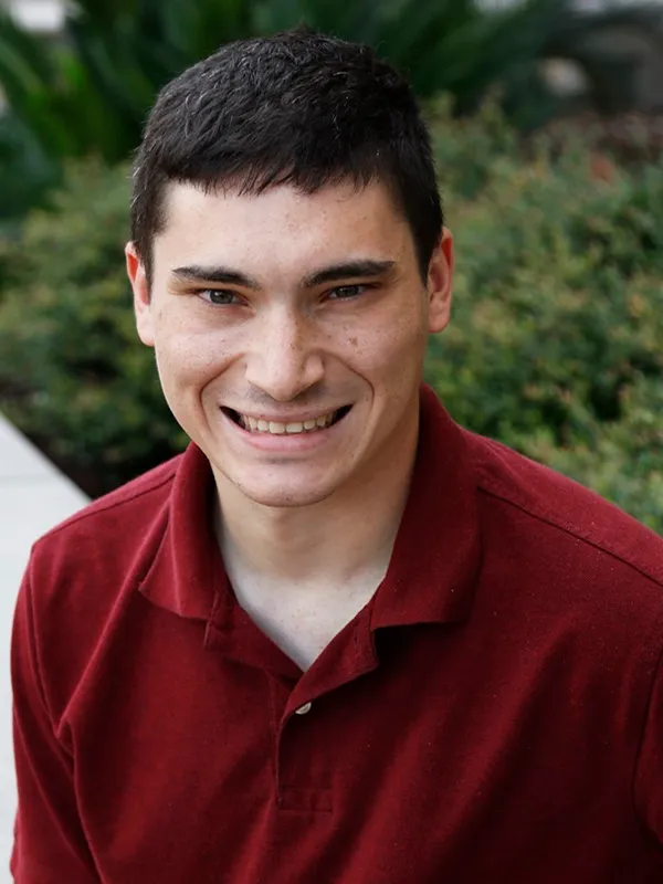 A headshot of Jonathan Lewis