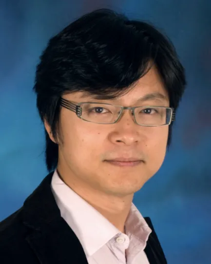 A headshot of Johnny Luo