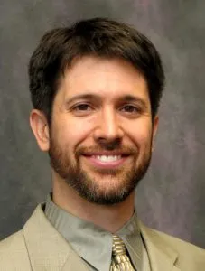 A headshot of Steve Reising
